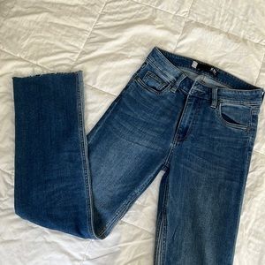 High rise boot cut with a slight flare jeans in a size 00
